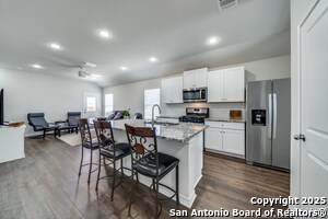 Building Photo - 384 Walnut Creek