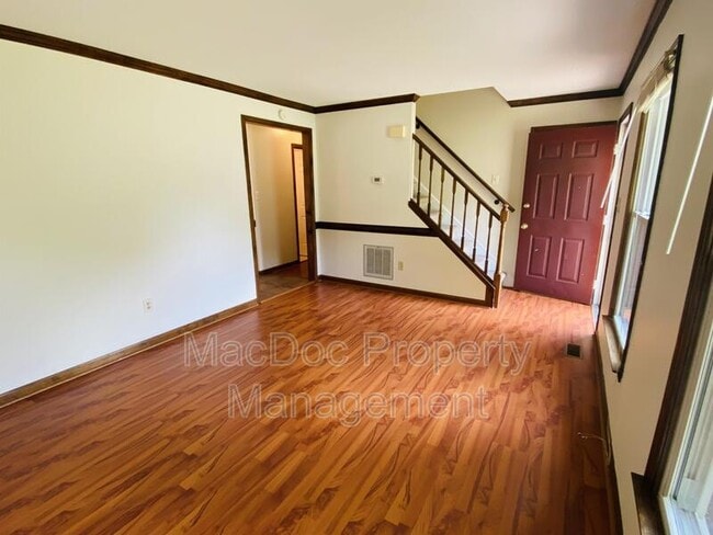 Building Photo - 10717 S Jamie Pl