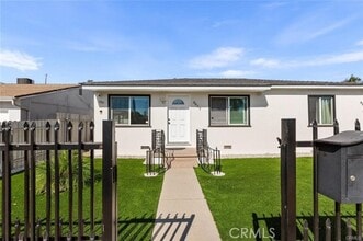 Building Photo - 8827 Sylmar Ave
