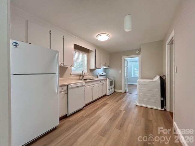 Building Photo - 4805 Gilmore Dr