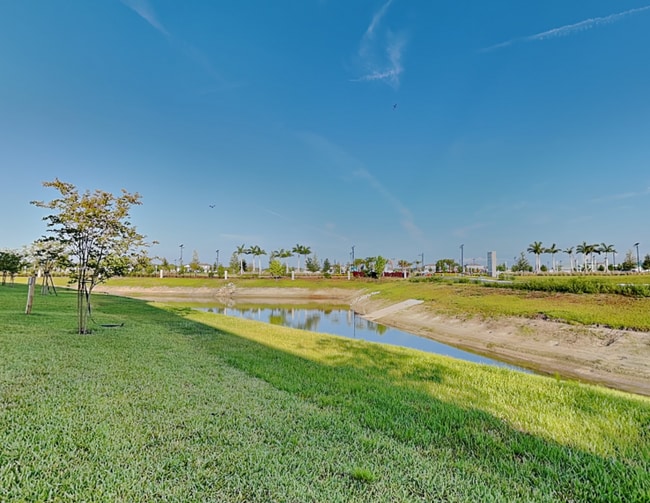 Building Photo - 9207 Bonita Mar Dr