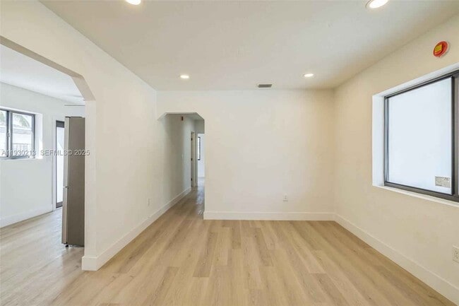 Building Photo - 9055 NW 33rd Avenue Rd