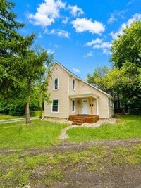 Building Photo - 514 N Shore Dr