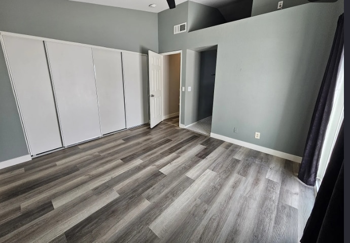 Building Photo - 3011 Christina St