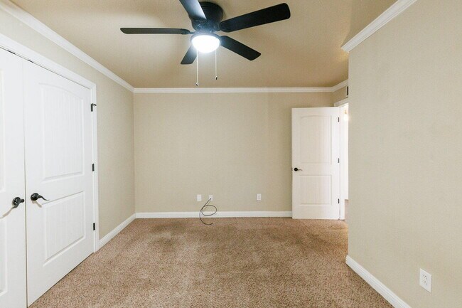 Building Photo - 2505 52nd St