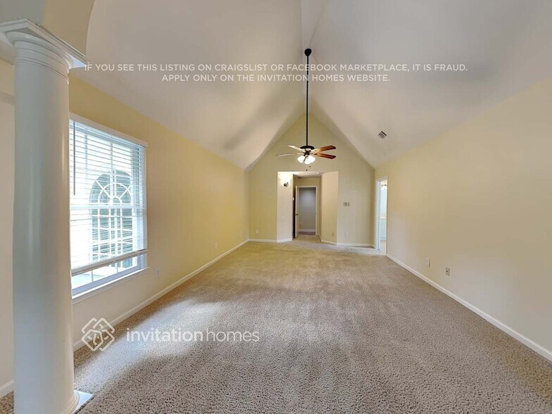 Building Photo - 809 Oak Trail Dr