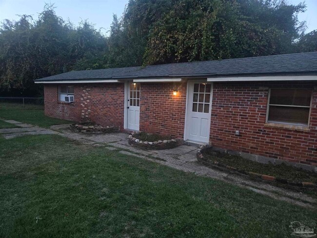 Building Photo - 6111 Lebanon Ln
