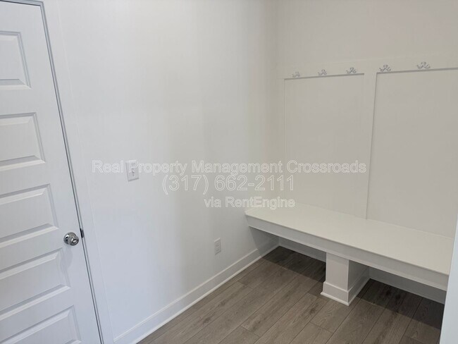 Building Photo - 6388 Tutelo Dr