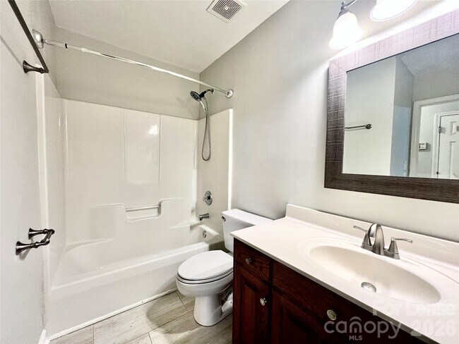Building Photo - 4409 Stonefield Dr