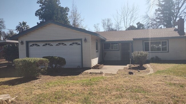 Building Photo - 5490 King Rd