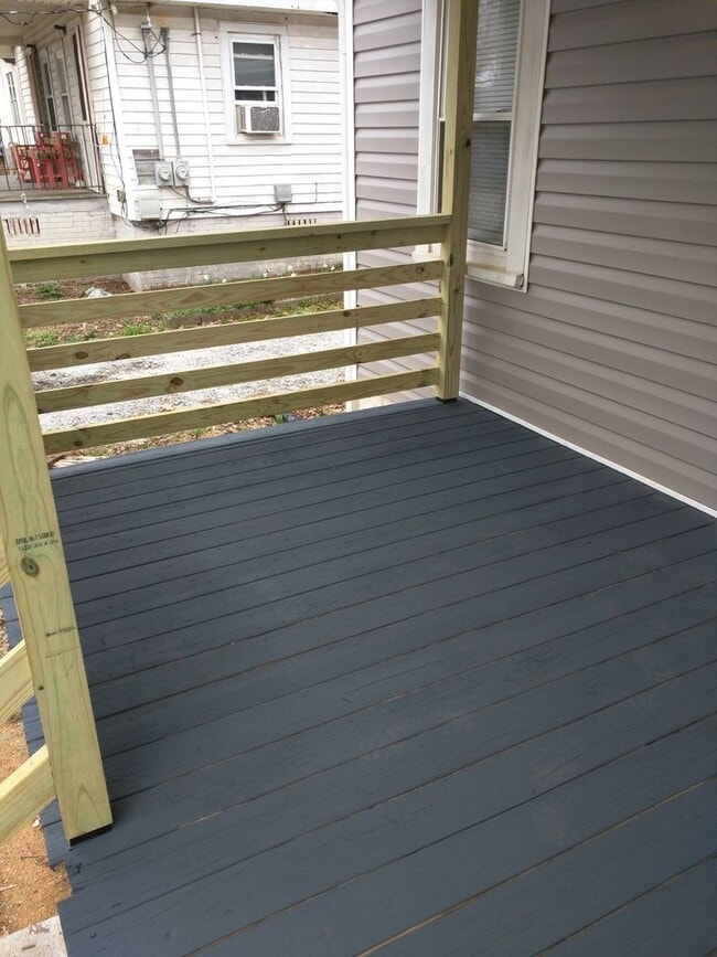 Building Photo - 9 Heatherly Dr