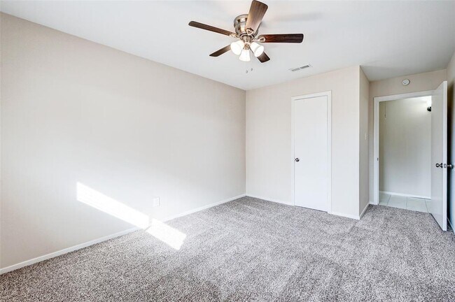 Building Photo - 10607 Wickersham Ln