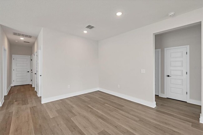 Building Photo - 11349 Whistler Trl
