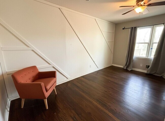 Building Photo - Charming 3BR Condo in Atlanta