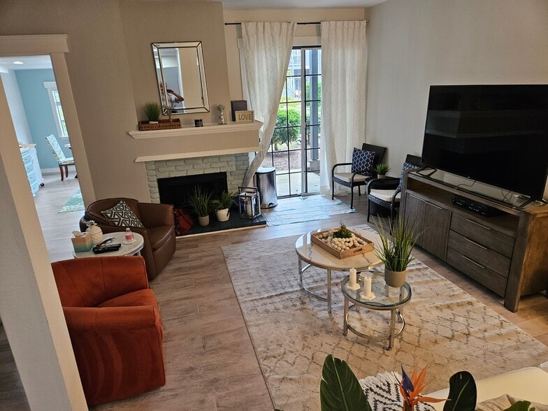 Building Photo - 20122 Bayfront Ln