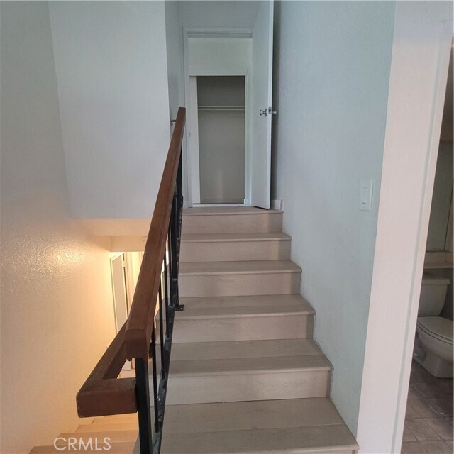 Building Photo - 2309 E Curtis Ct