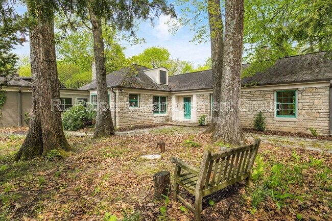 Building Photo - 413 Walhalla Rd