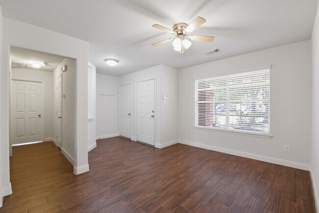 Building Photo - 31039 Sundance Woods Ct