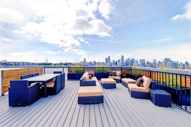 Building Photo - 500 Belmont Ave E