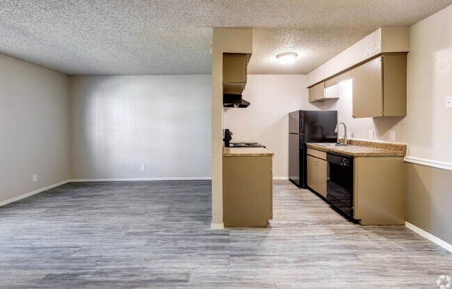 Building Photo - 5307 E 47th Pl