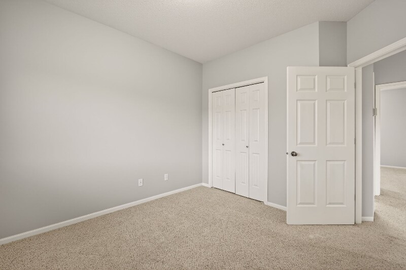 Building Photo - 1340 SE Florence Dr