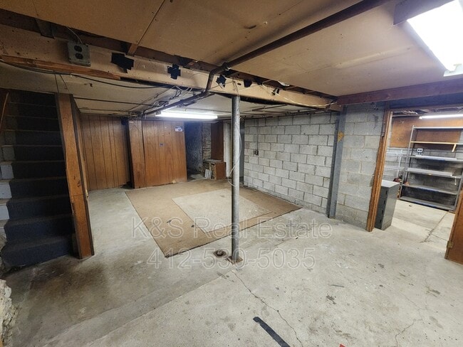 Building Photo - 79535 Reamer St