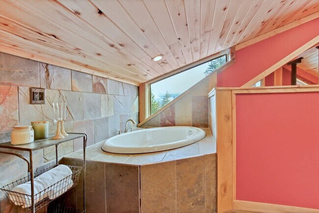 Building Photo - 96 Shilo Dr