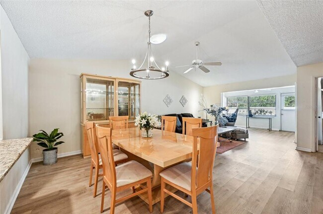 Building Photo - 7245 Wood Creek Dr