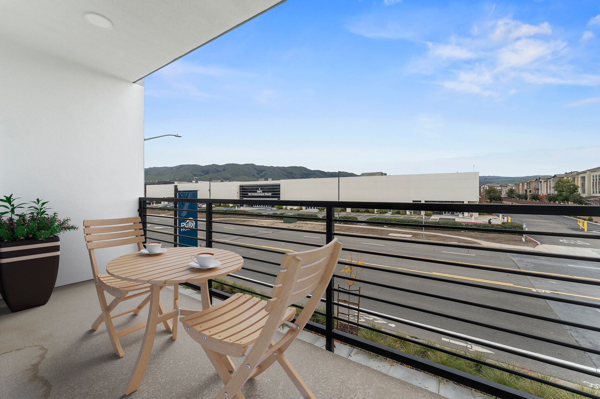 Building Photo - 1375 California Cir