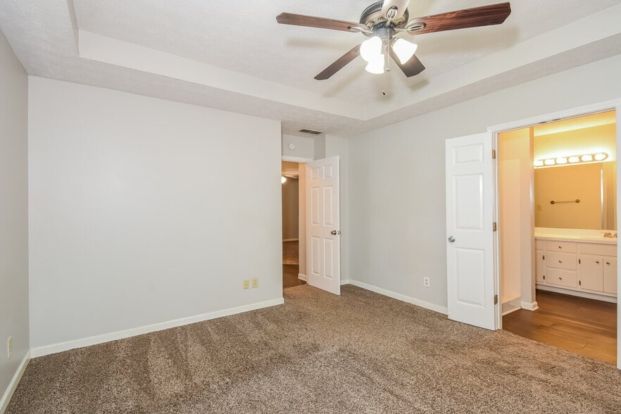 Building Photo - 1171 Lennox Ct NE