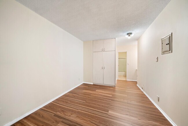 Building Photo - 7855 JFK Blvd E