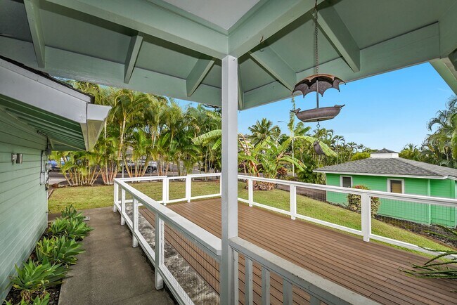 Building Photo - 73-4338-4338 Koi Koi St