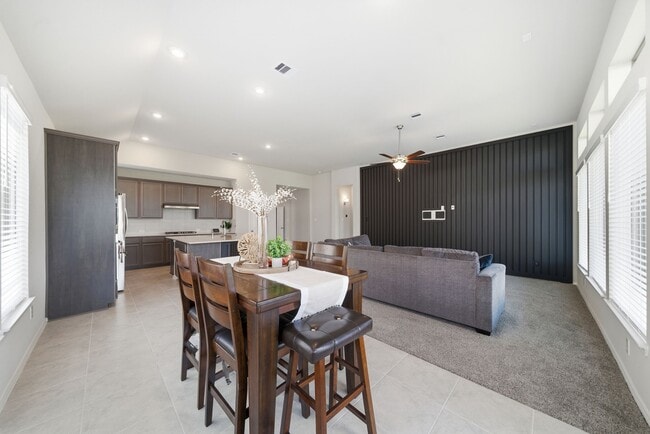 Building Photo - 13823 Paseo De La Paz Pl