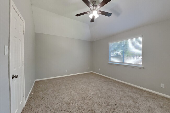 Building Photo - 19119 Sprintwood Ct