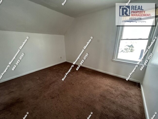 Building Photo - 3 Bedroom Single Family Home Downtown Nashua