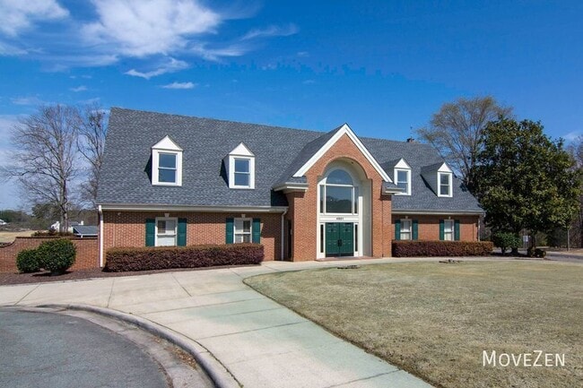 Building Photo - 5268 Eagle Trace Dr