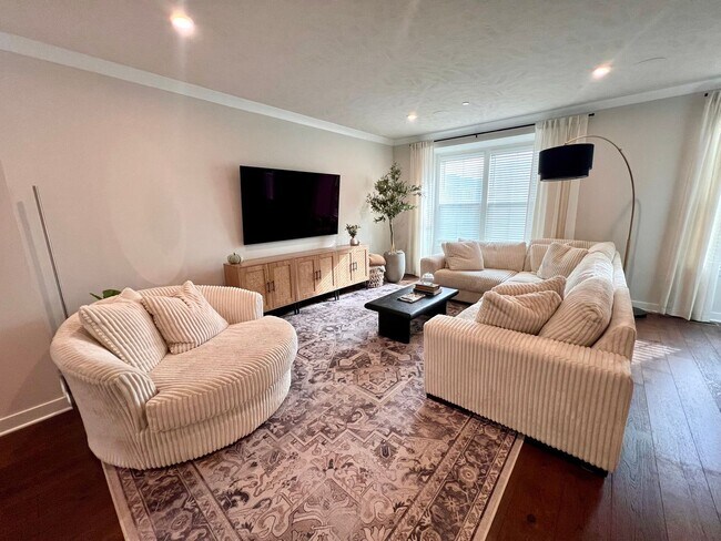 Building Photo - Canonsburg - 3 Bedroom 2.5 Bathroom Townhome For Rent