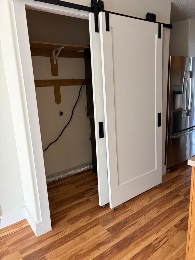 Building Photo - Cozy Two Bedroom Home Tucked Away in Newberg