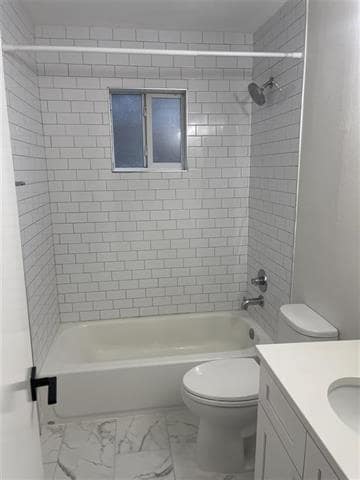 Building Photo - 425 N Rosemont Ave