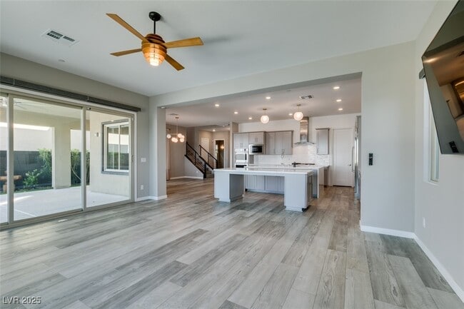 Building Photo - 2162 Sunset Valley St