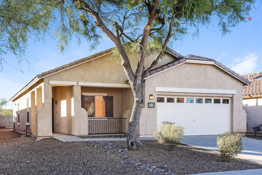 Building Photo - 14548 S Camino Vendaval
