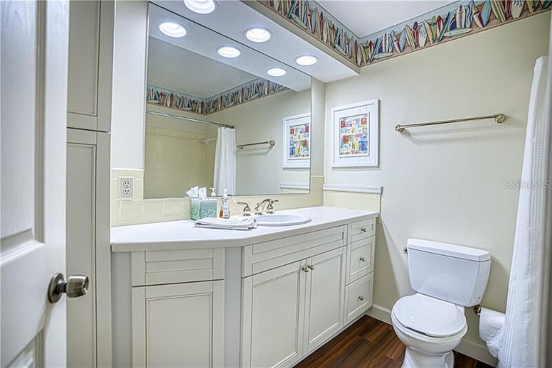 Building Photo - 314 Avenida De Paradisio