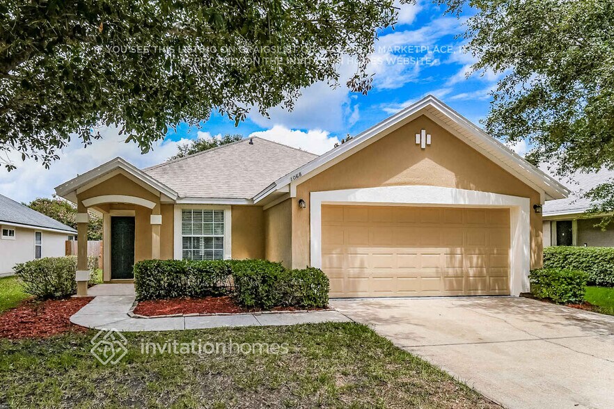 Primary Photo - 1068 Moosehead Dr