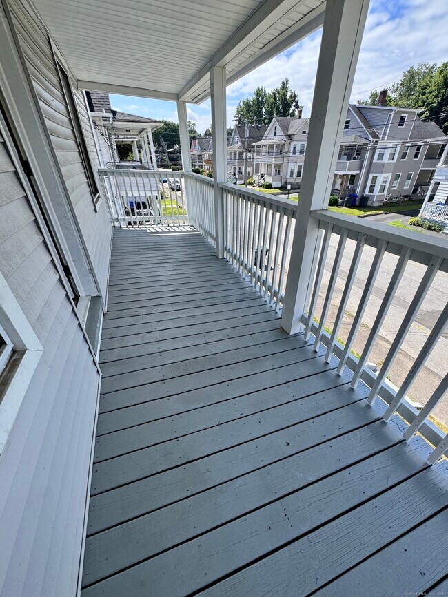 Building Photo - 110 Brookside Ave