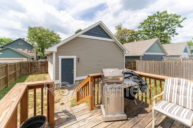 Building Photo - 2322 N Talbott St