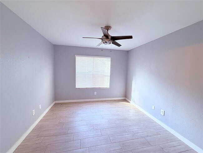 Building Photo - 8801 Schick Rd