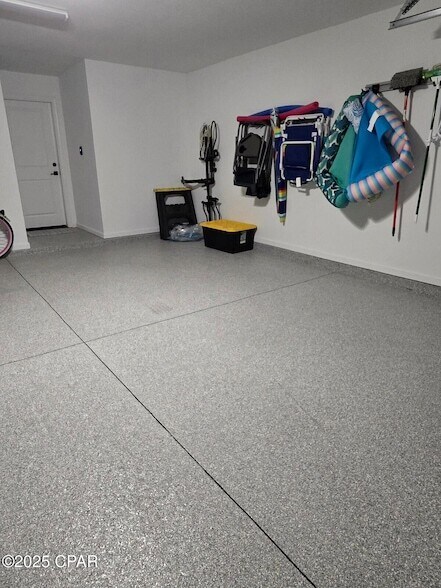 Building Photo - 8661 Shell Sink Dr