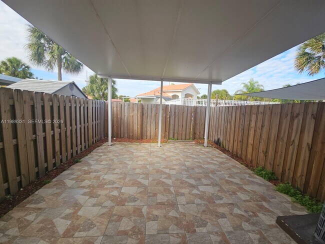 Building Photo - 10919 SW 182nd Ln