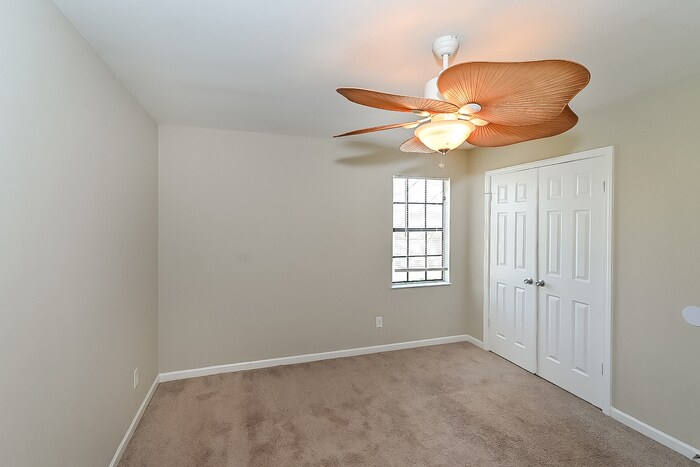 Building Photo - 6836 Markham Dr