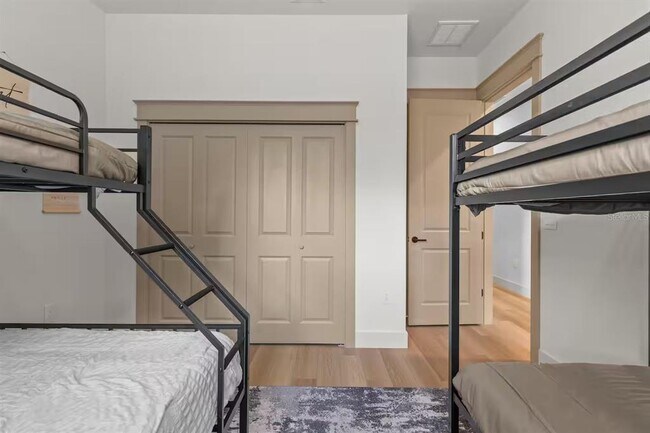 Building Photo - 2407 Harper St